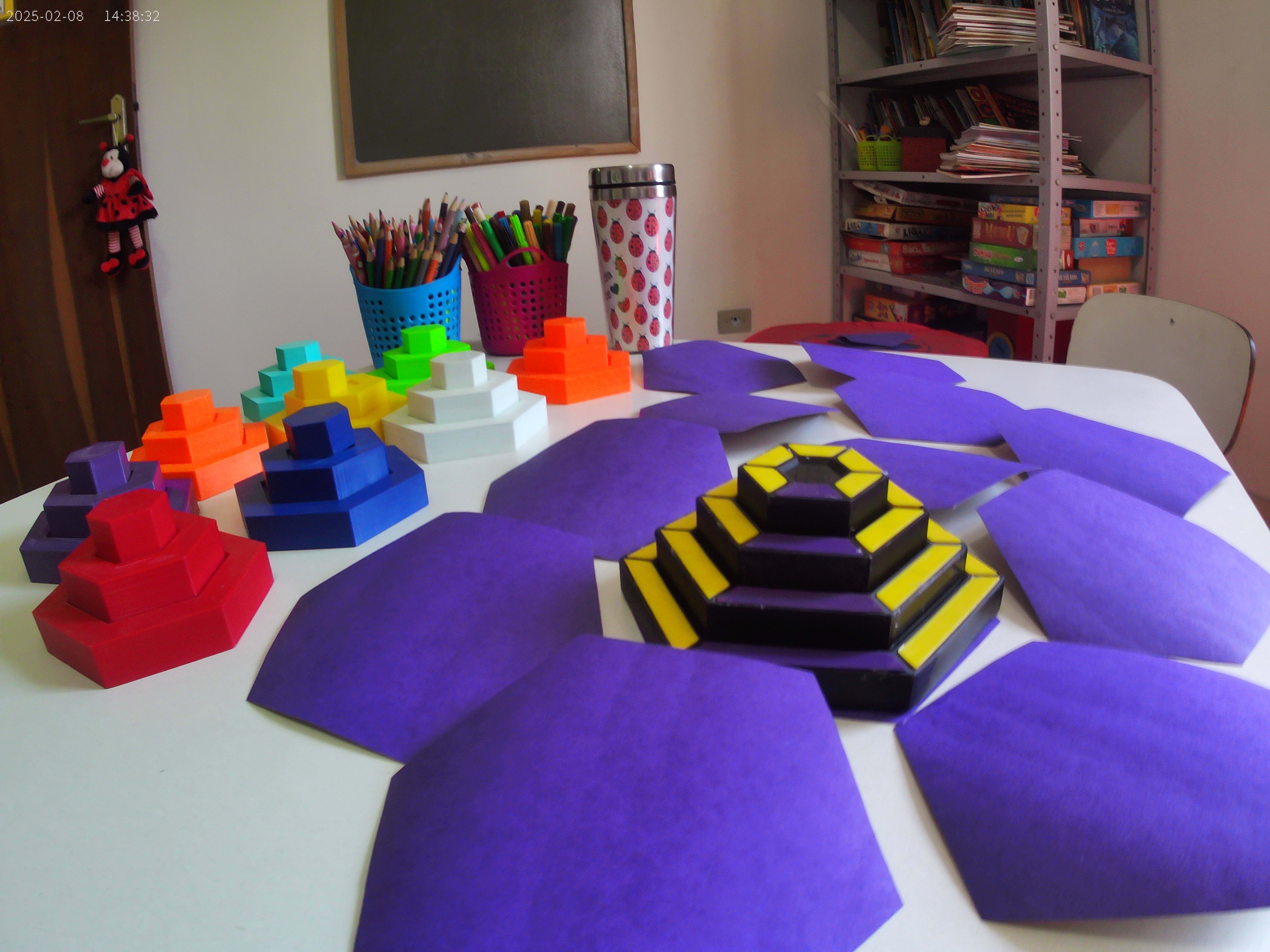 Hanoi Flip Match screenshot